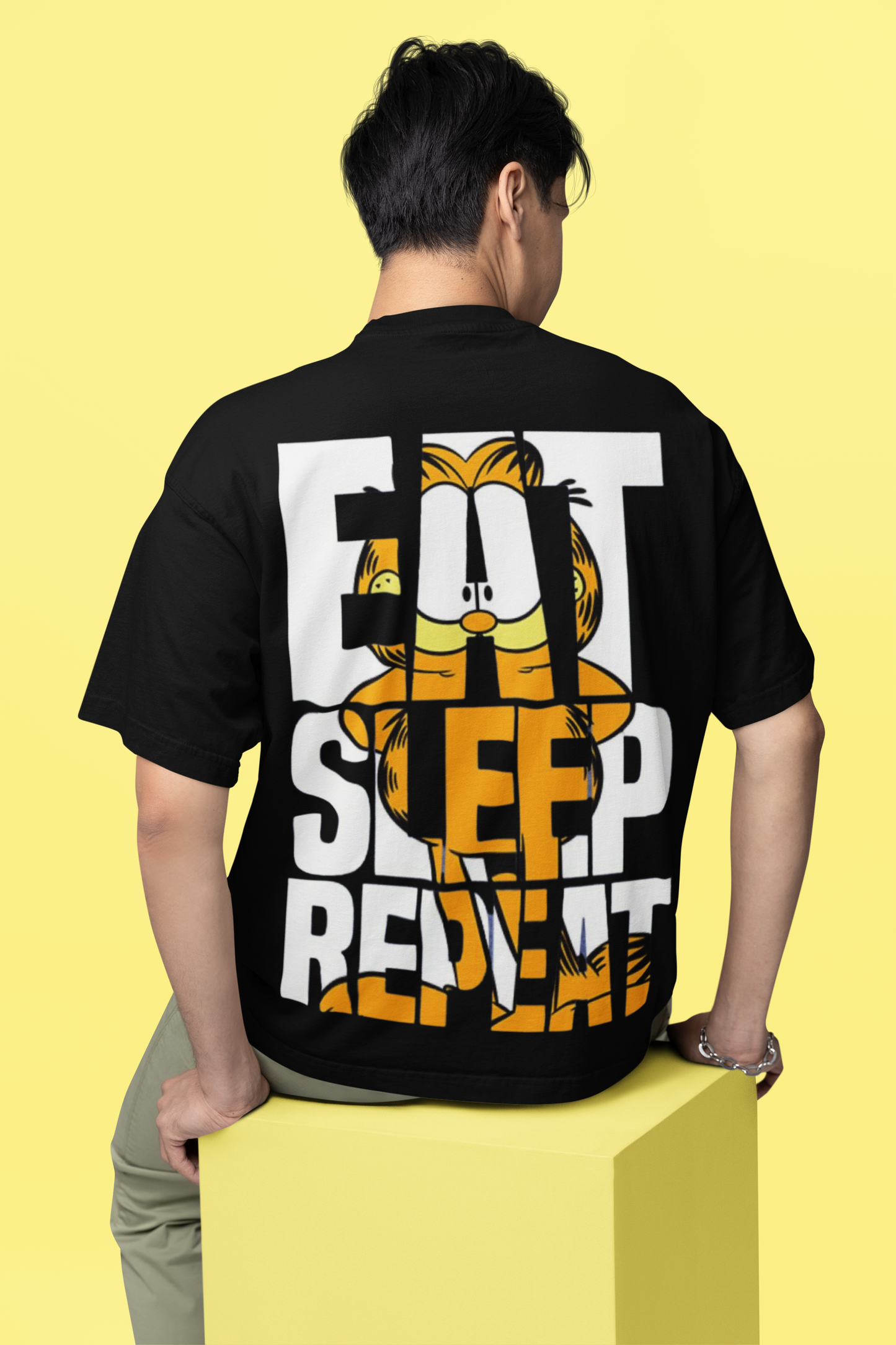 Garfield : Eat Sleep Repeat Oversized T-shirt