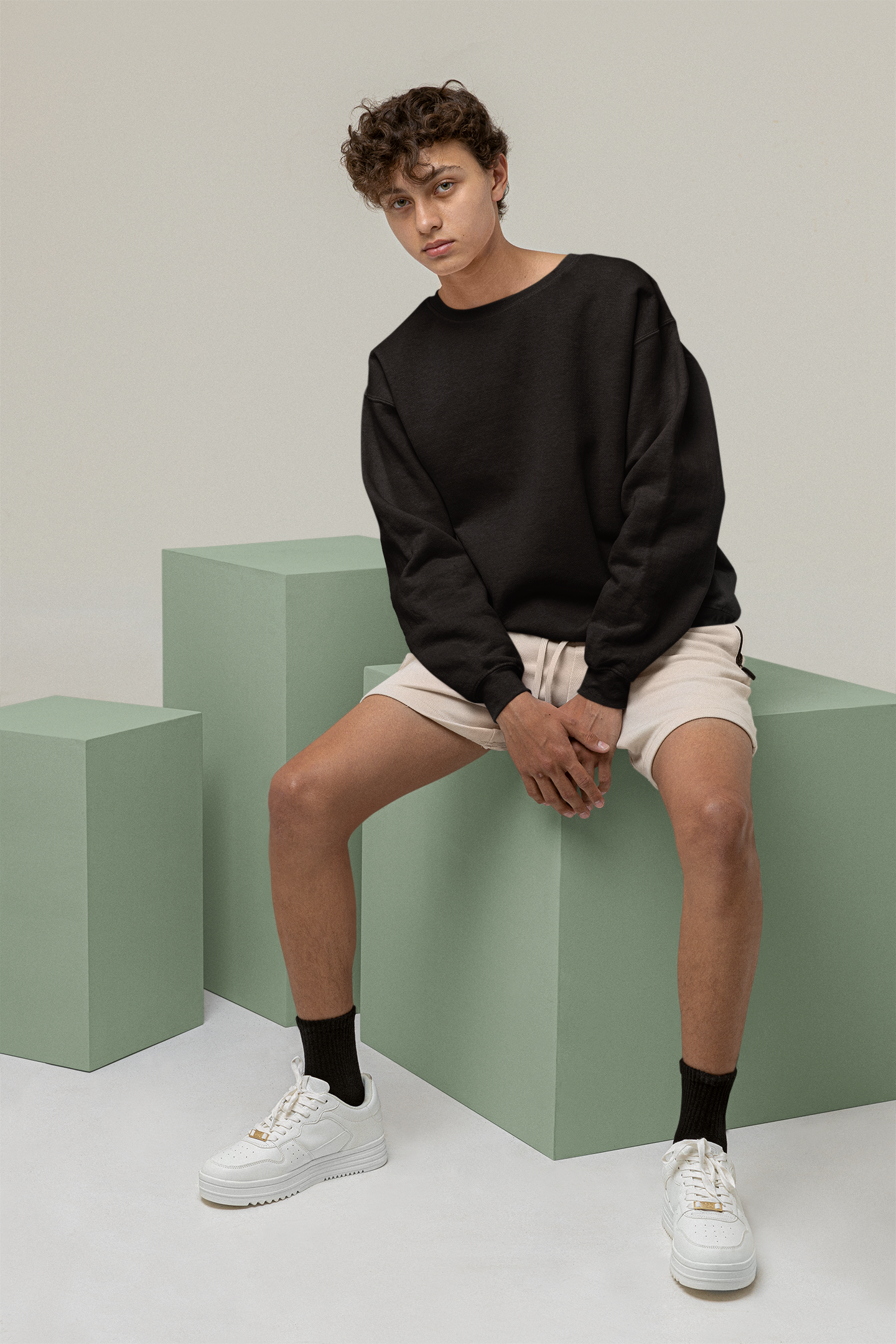 Solids : Black Oversized Sweatshirt