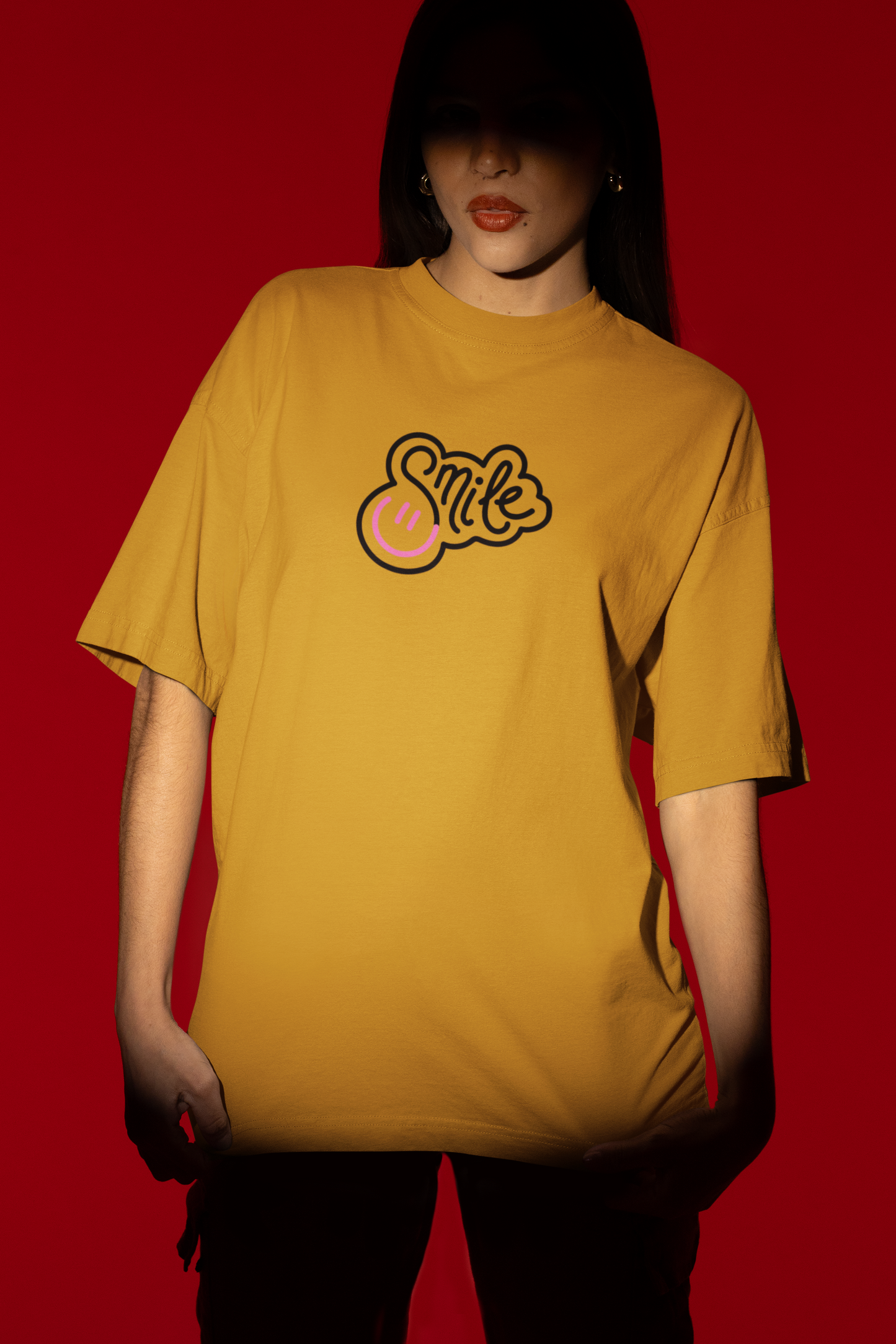 Smile & Glow Oversized T-shirt