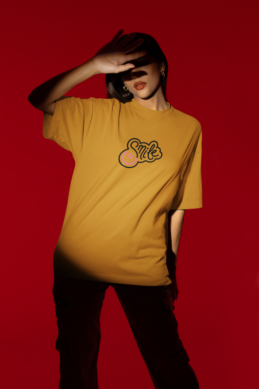 Smile & Glow Oversized T-shirt