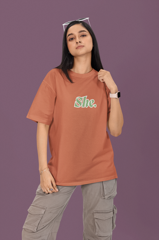 She Oversized T-shirt